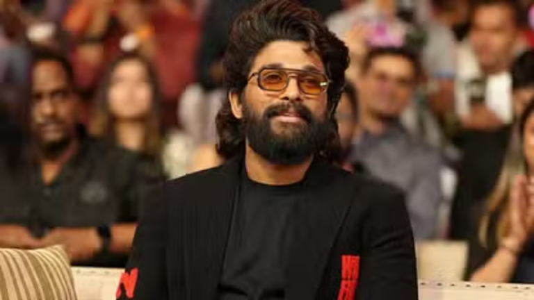 अल्लू अर्जुन गिरफ्तारी के दौरान हैदराबाद पुलिस की कस्टडी में