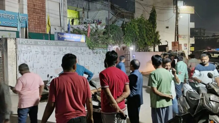 रायपुर में विजय जुलूस के दौरान हुई फायरिंग और पुलिस कार्रवाई