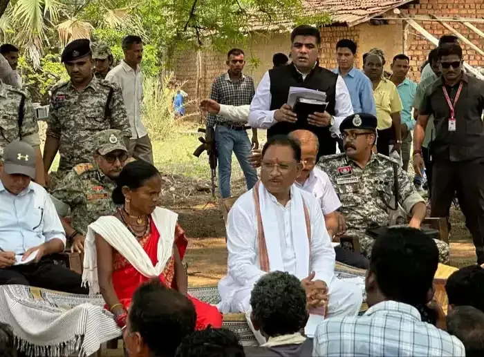 ग्राम मुलेर विकास घोषणाएं धरातल पर उतरने लगीं। मुख्यमंत्री श्री विष्णुदेव साय की पहल से स्वास्थ्य, सड़क और सामुदायिक सुविधा मिली।