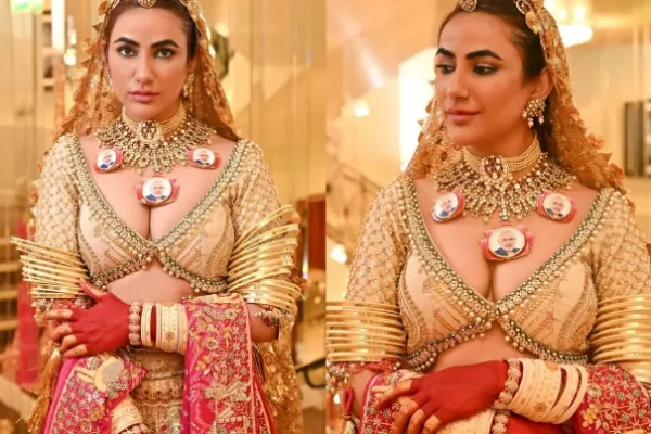 Cannes 2025 में अभिनेत्री रुचि गुज्जर के हार पर पीएम मोदी की तस्वीर देख हर कोई हैरान रह गया। सोशल मीडिया में चर्चा तेज।