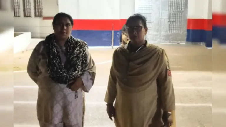 CG: दुर्ग में वर्दी पर दाग, जब्त सोने के गबन में महिला प्रधान आरक्षक गिरफ्तार