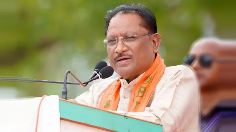 खड़गे की टिप्पणी पर विवाद तेज, सीएम साय ने बताया अपमानजनक बयान