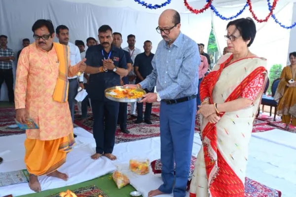 रमेन डेका, रानी डेका काकोटी, लोकभवन रायपुर