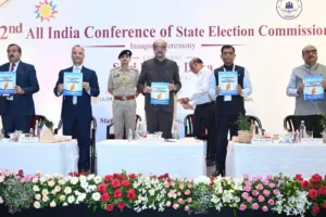 राज्य निर्वाचन आयोग, रमेन डेका, अजय सिंह, स्थानीय लोकतंत्र,