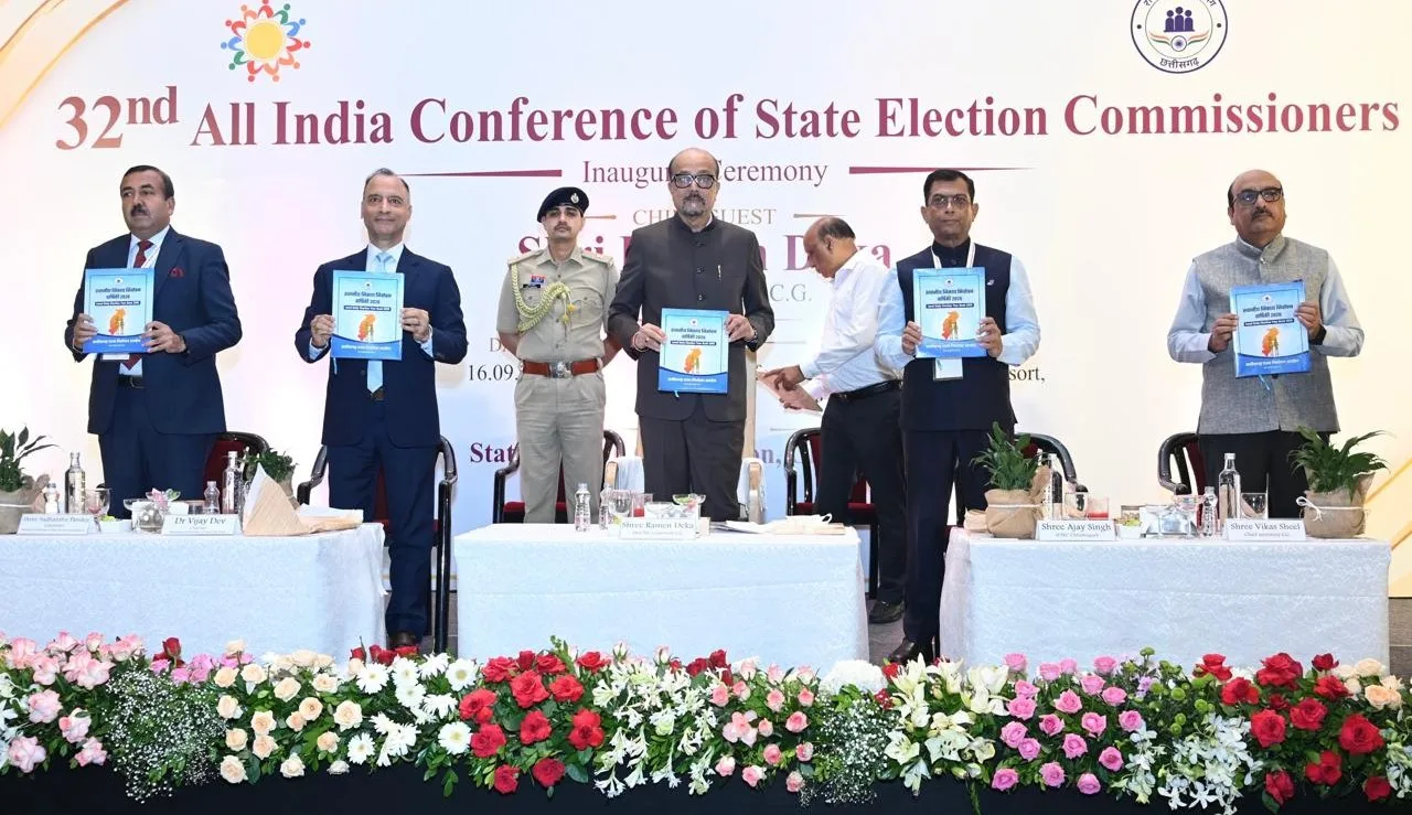राज्य निर्वाचन आयोग, रमेन डेका, अजय सिंह, स्थानीय लोकतंत्र,