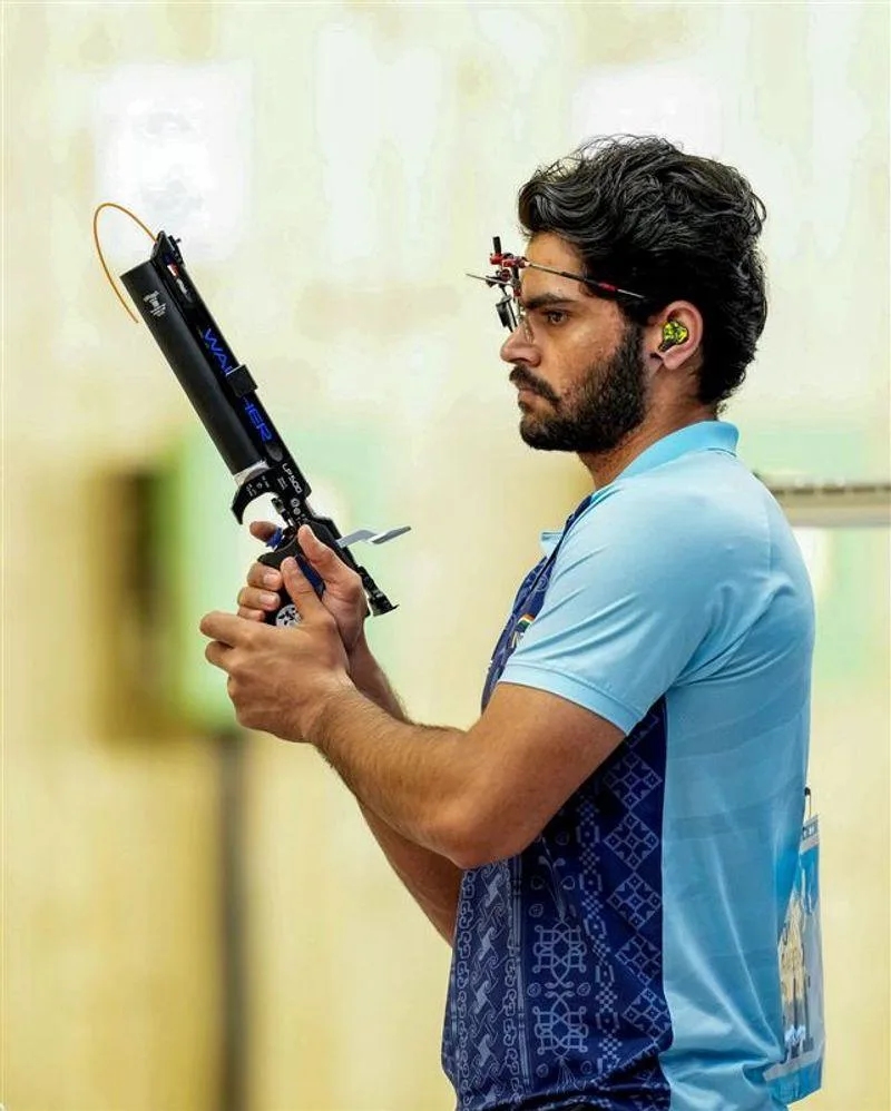 कमलजीत सिंह, Asian Games 2026, शूटिंग गोल्ड, सुरुचि सिंह,