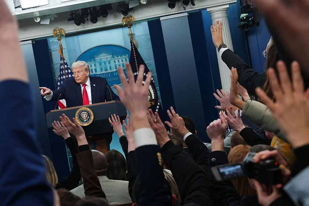 व्हाइट हाउस, डोनाल्ड ट्रंप, CNN, MS NOW, Politico,