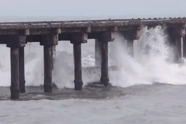 चक्रवात अर्नब, Cyclone Arnab Live, आंध्र प्रदेश मौसम अपडेट,