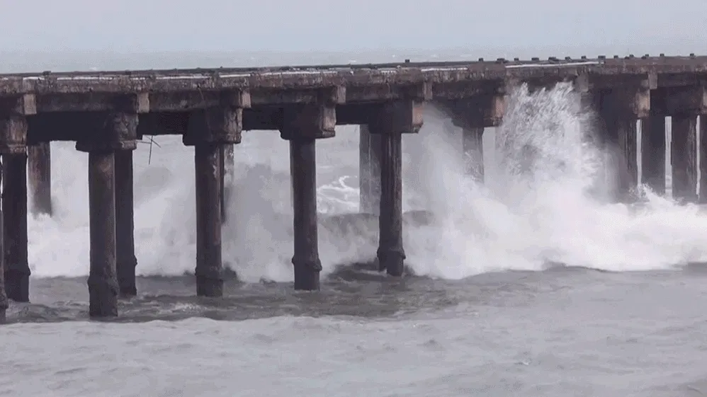 चक्रवात अर्नब, Cyclone Arnab Live, आंध्र प्रदेश मौसम अपडेट,